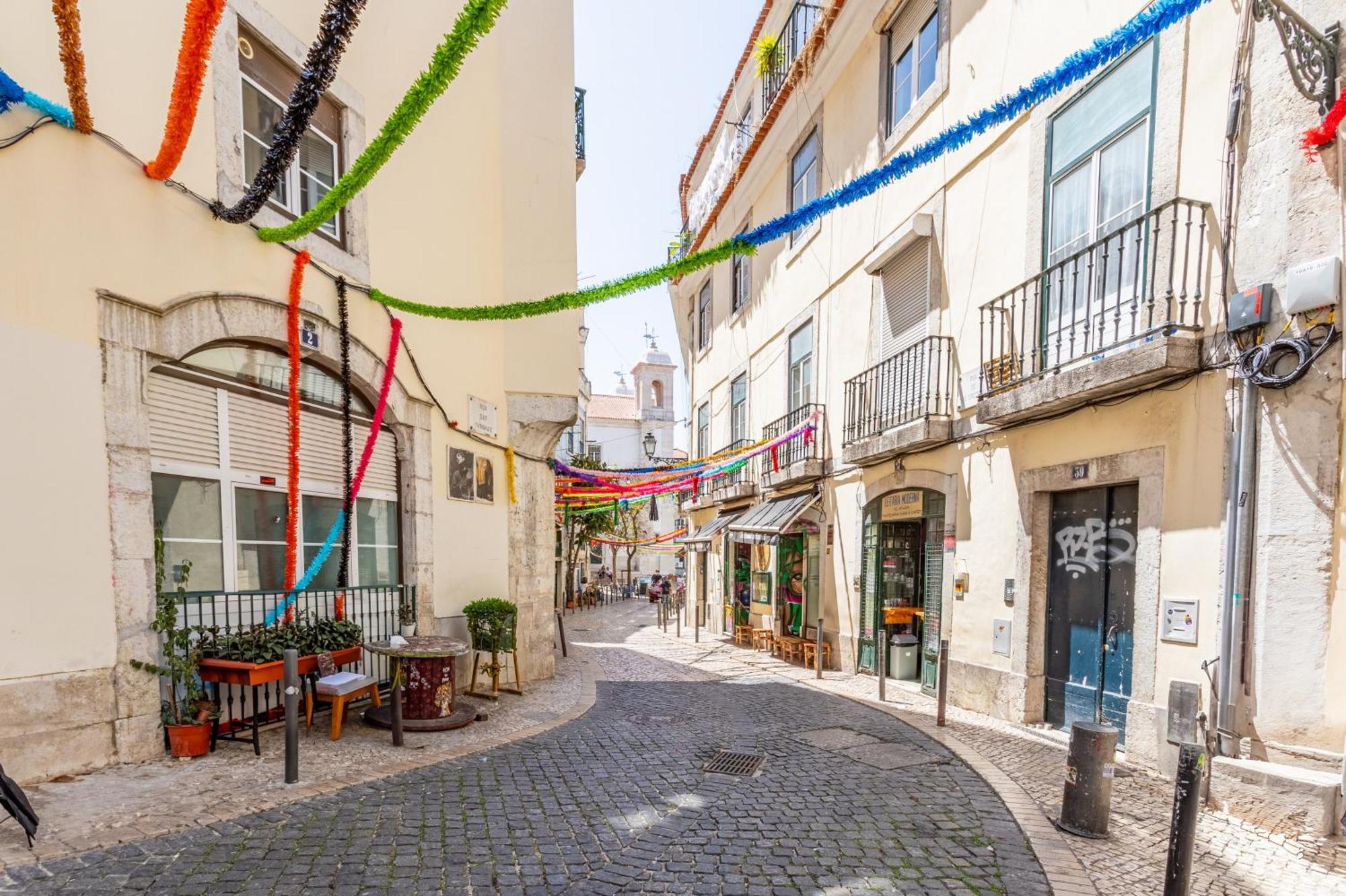 Gralhas Suites Lissabon Exterior foto
