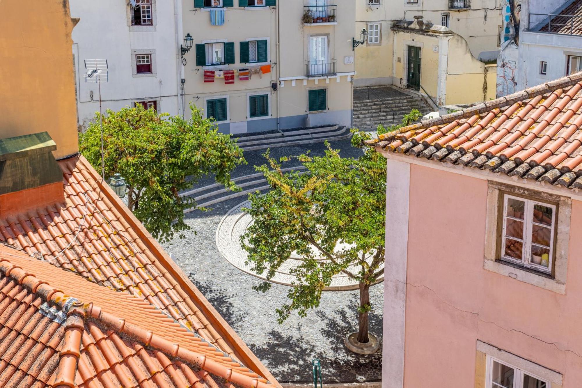 Gralhas Suites Lissabon Exterior foto